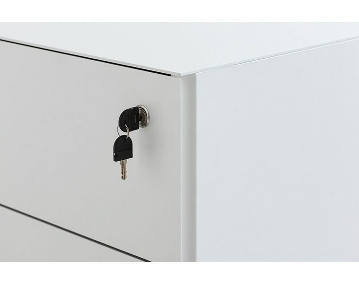 tee_drawer2